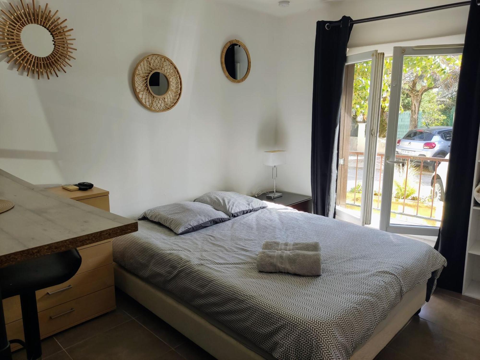 Provencal-Style Apartment Aix-en-Provence Dış mekan fotoğraf